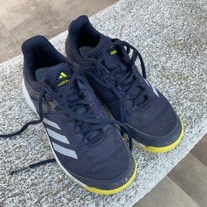 Adidas kids Shoes for Tennis.